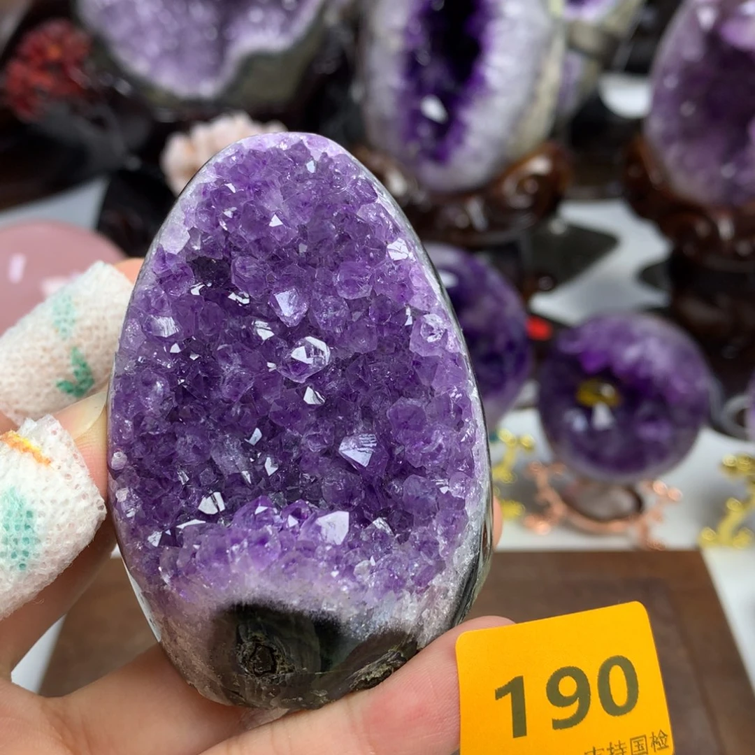 紫晶未镶嵌摆件紫晶