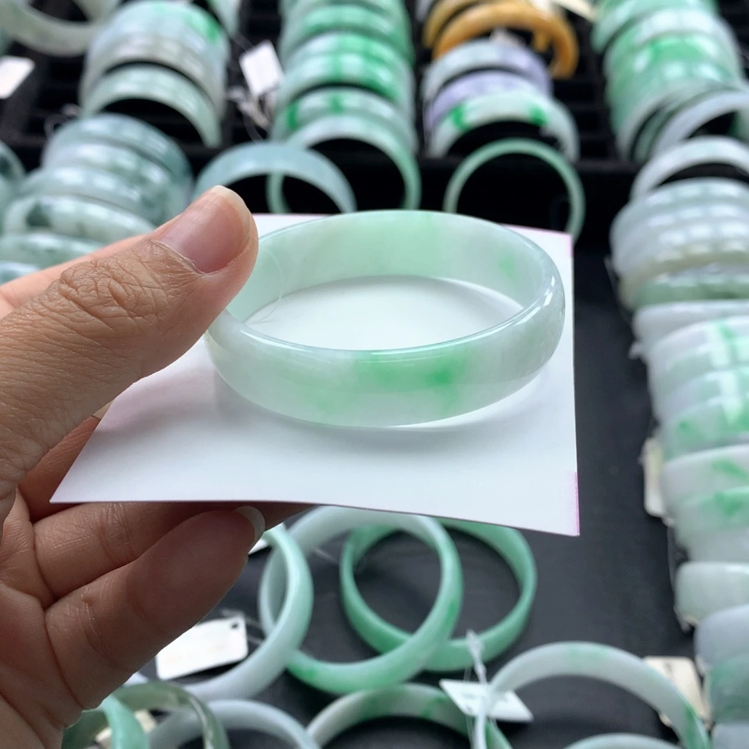 未镶嵌手镯翡翠公主50-51