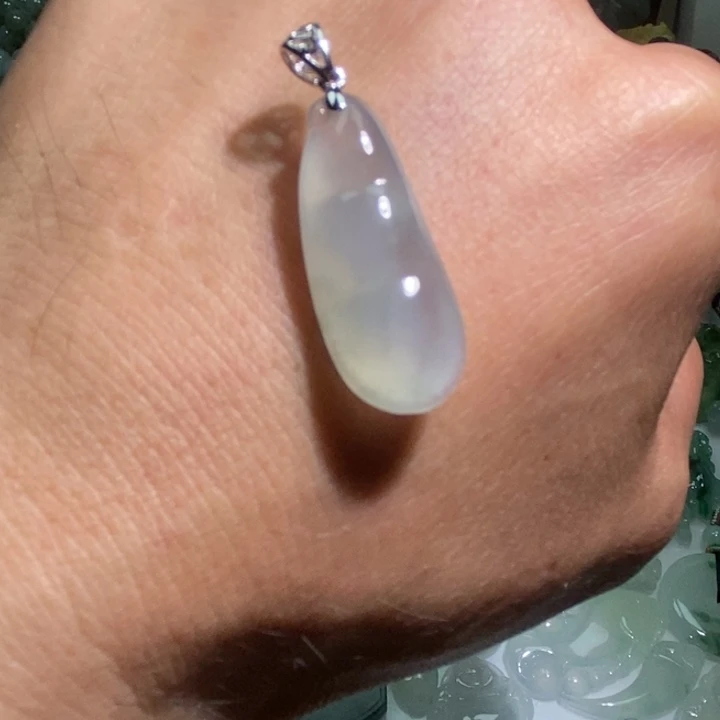 颈饰未镶嵌翡翠冰豆