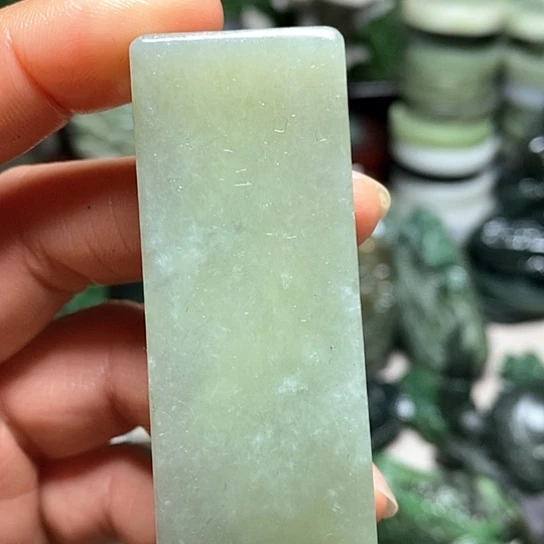 未镶嵌和田玉（糖玉）珠宝半成品