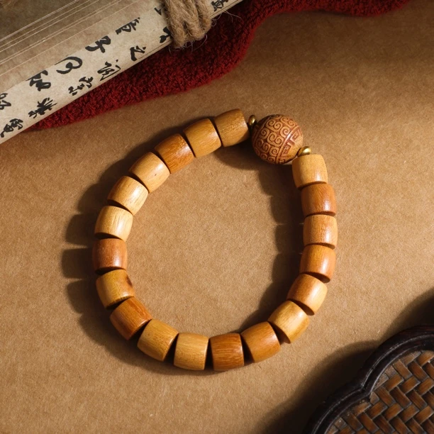 （桃）10mm黄檀直切珠手链一条