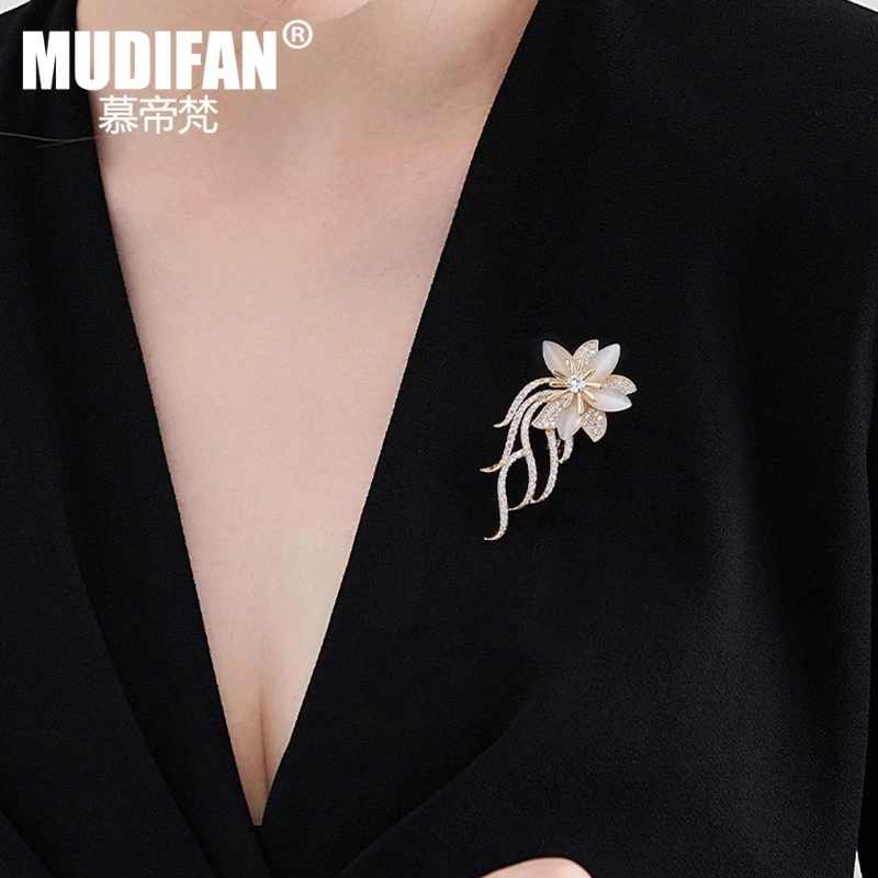 慕帝梵 合金胸针 花朵胸针女士高端精致时尚胸花别针教师节礼物