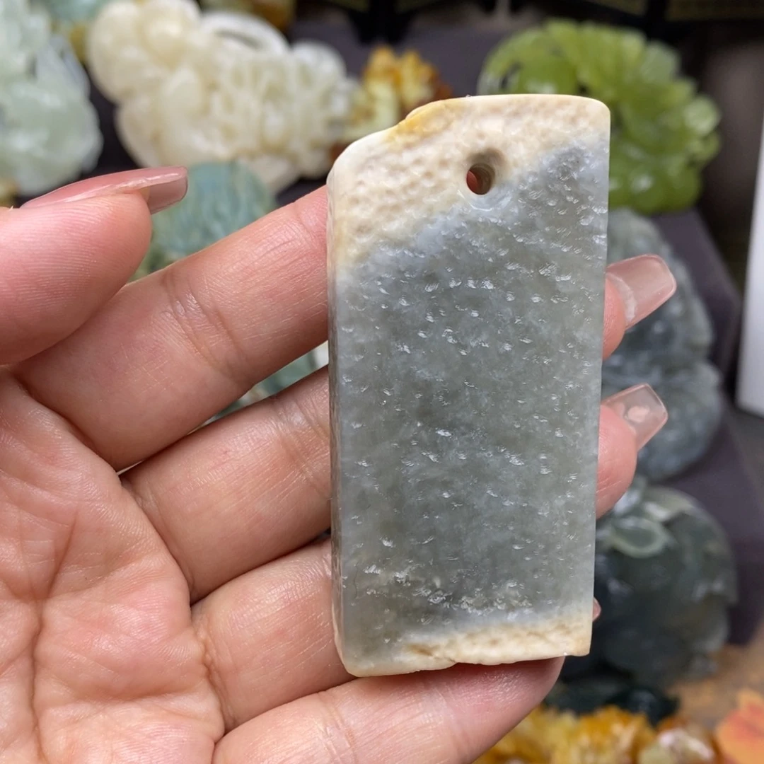 蛇纹石玉未镶嵌吊坠(赠链)