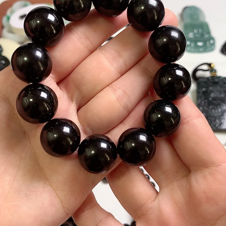 翡翠未镶嵌颈饰翡翠18