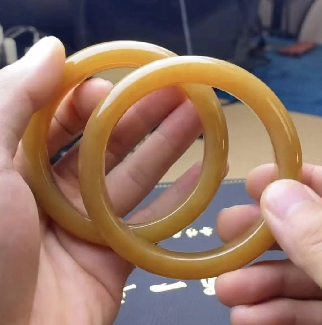 「10.3一哥精选款」天然和田玉手镯/HTYSZ001