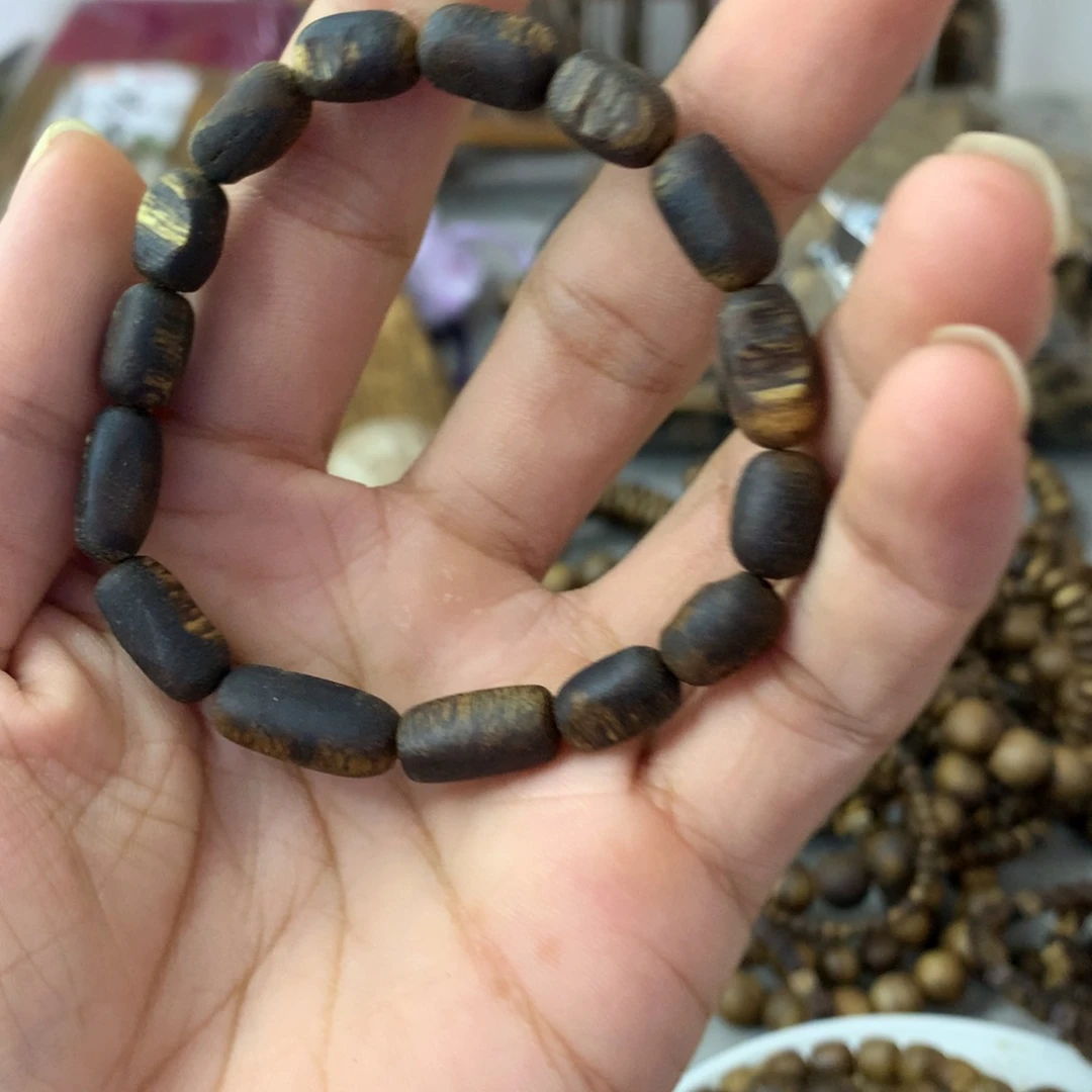 沉香碎屑沉香瘤疤沉水