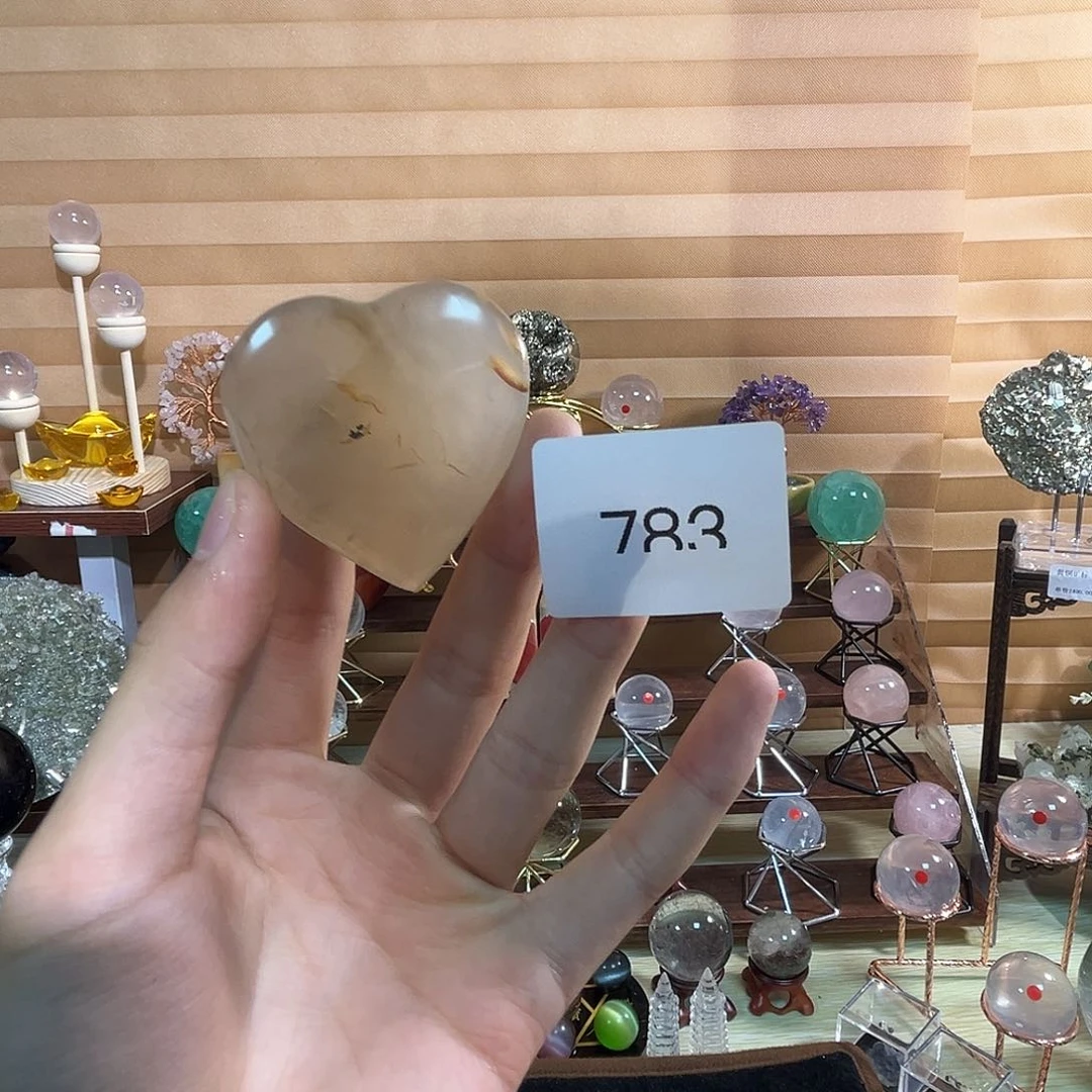 未镶嵌大型摆件（非配饰）水晶