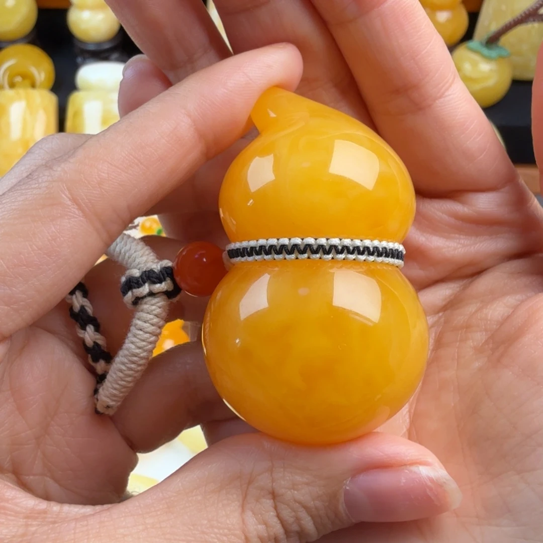 琥珀未镶嵌颈饰纯天然琥珀蜜蜡无优化