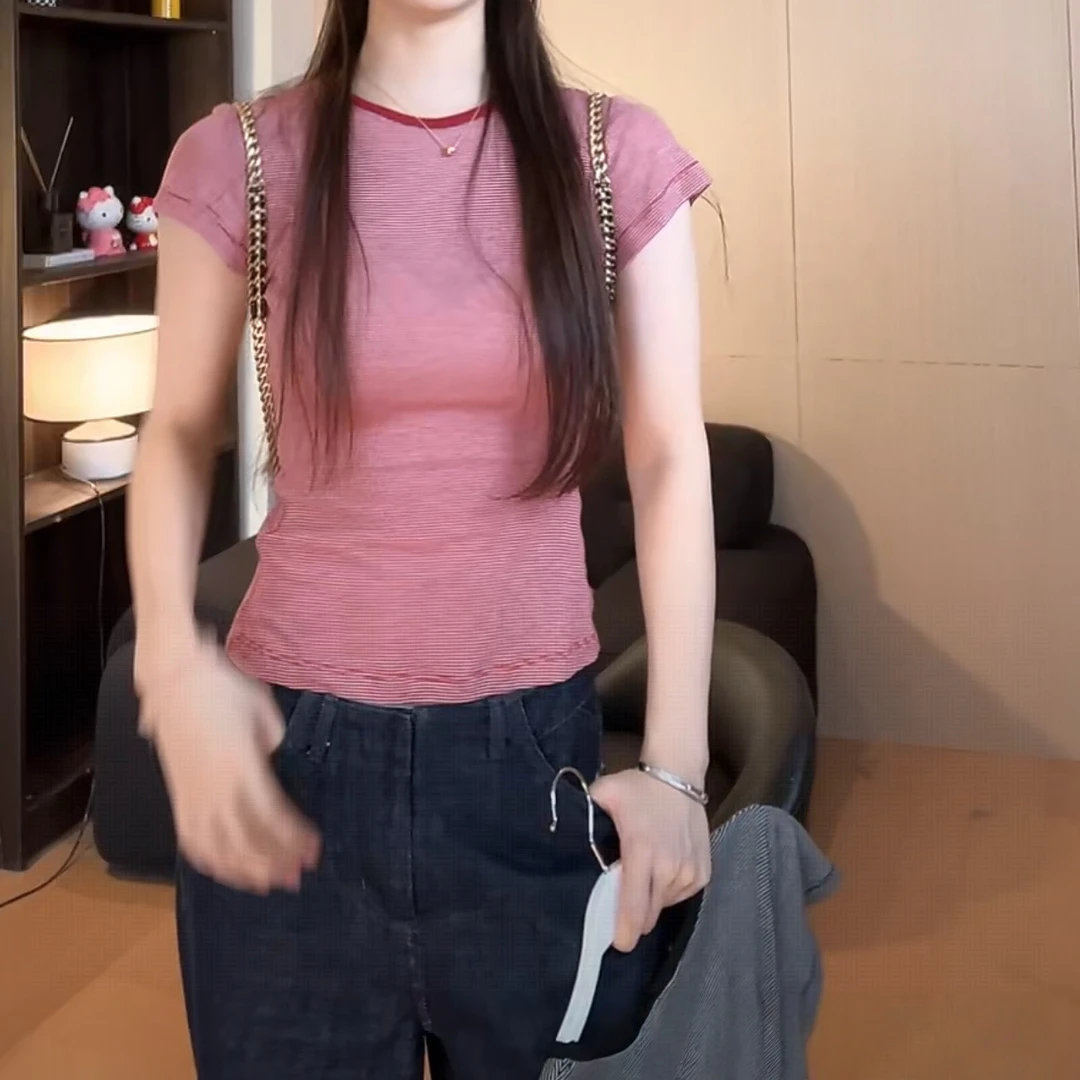 设计感圆领撞色细条纹修身短袖T恤女2025夏季新款韩版简约半袖
