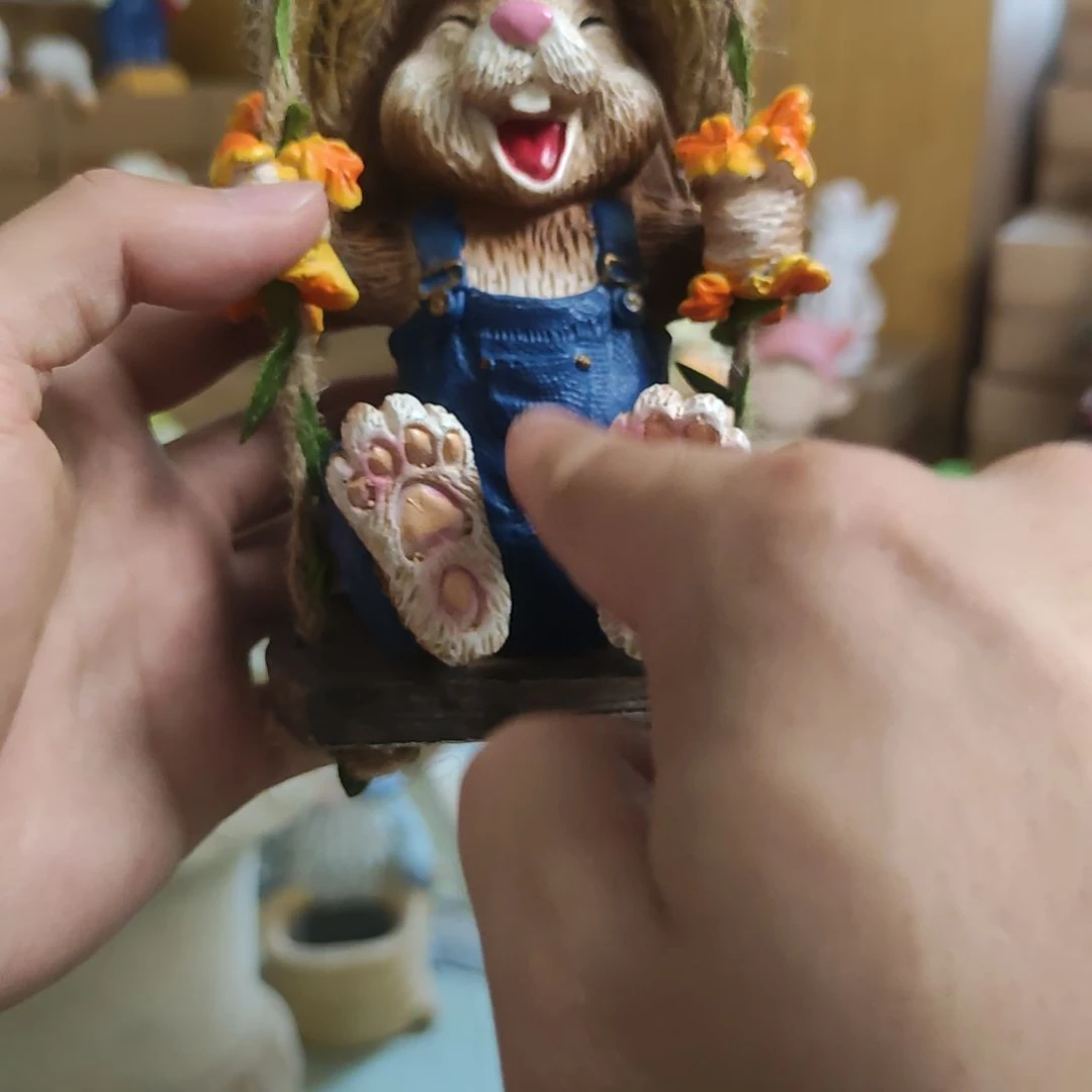 树脂树脂秋千兔子摆件