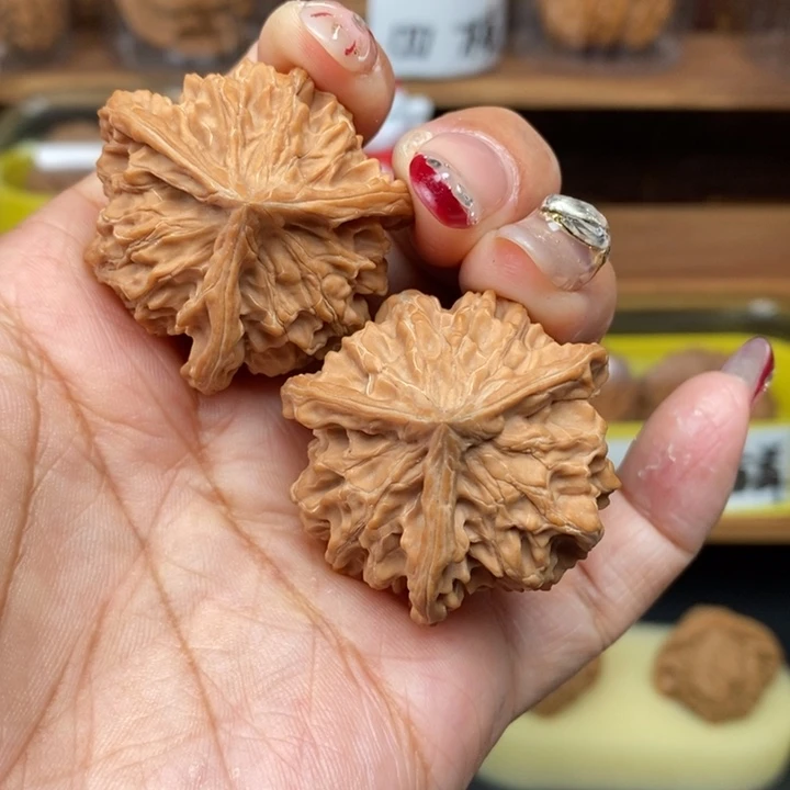 文玩核桃吊坠E****k38全品三棱