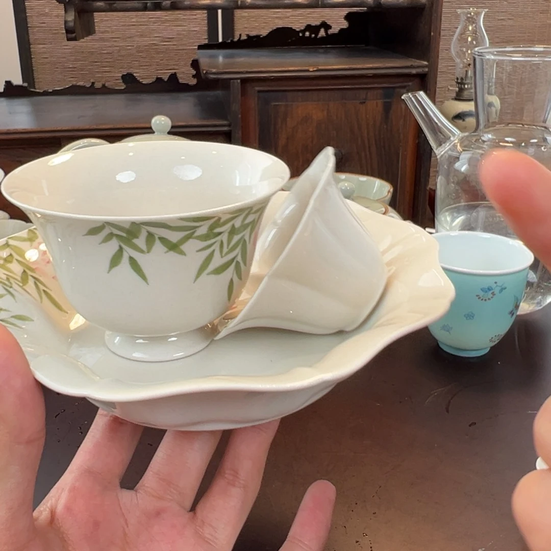 茶具等产品的生产和销售为一体的
