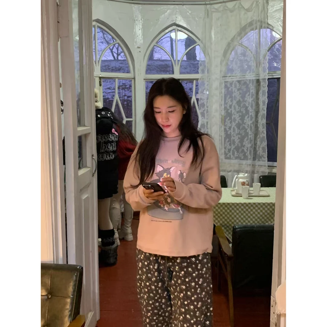 韩代.tom猫旧粉色长袖卫衣 不加绒L25121205