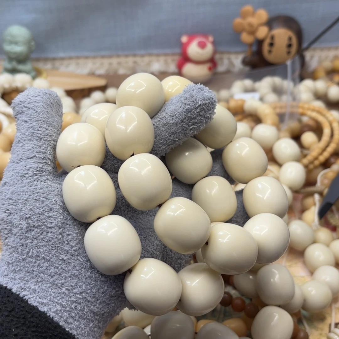 吊坠菩提根/象牙果28+干磨大瑕疵牙果枣一锅631