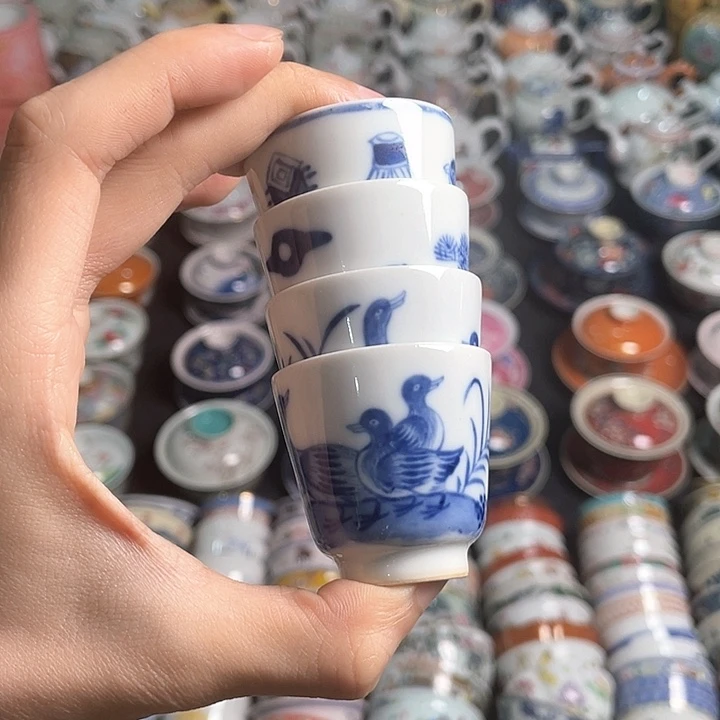 瓷片今天爱吃大米饭