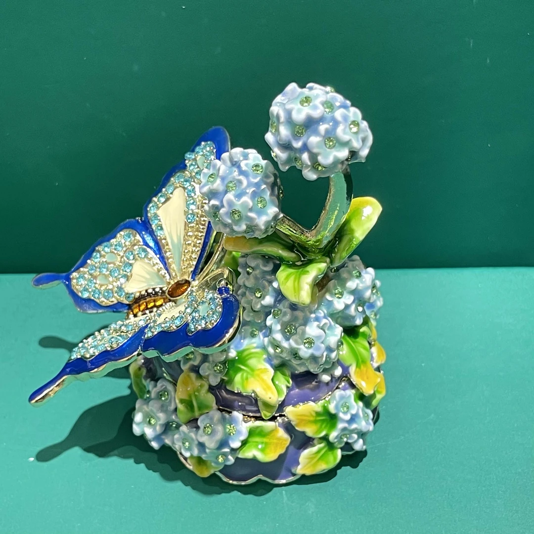 珐琅彩陶瓷工艺品珠宝盒复古创意蝴蝶绣球花纯手工金属摆件立体