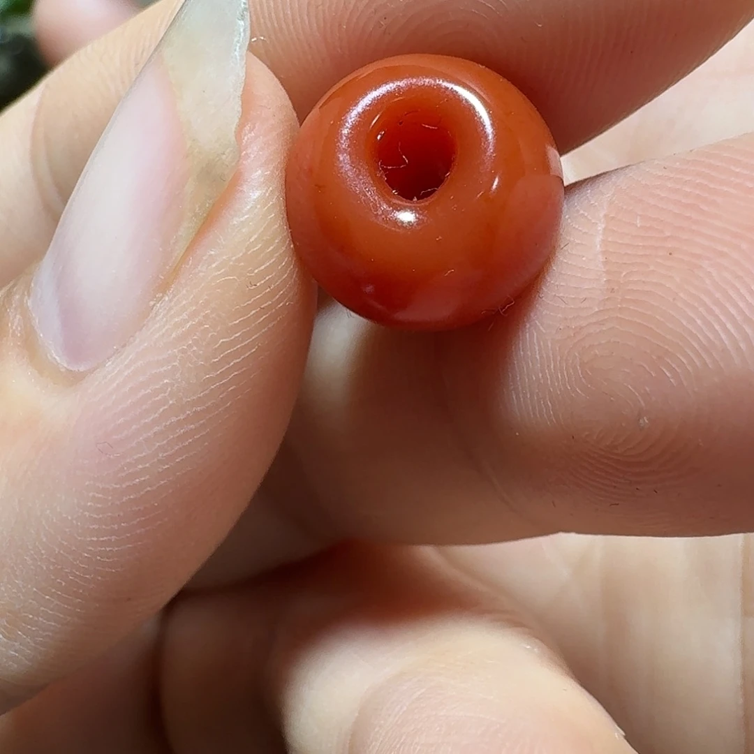 丽***漆玛瑙/玉髓未镶嵌耳钉