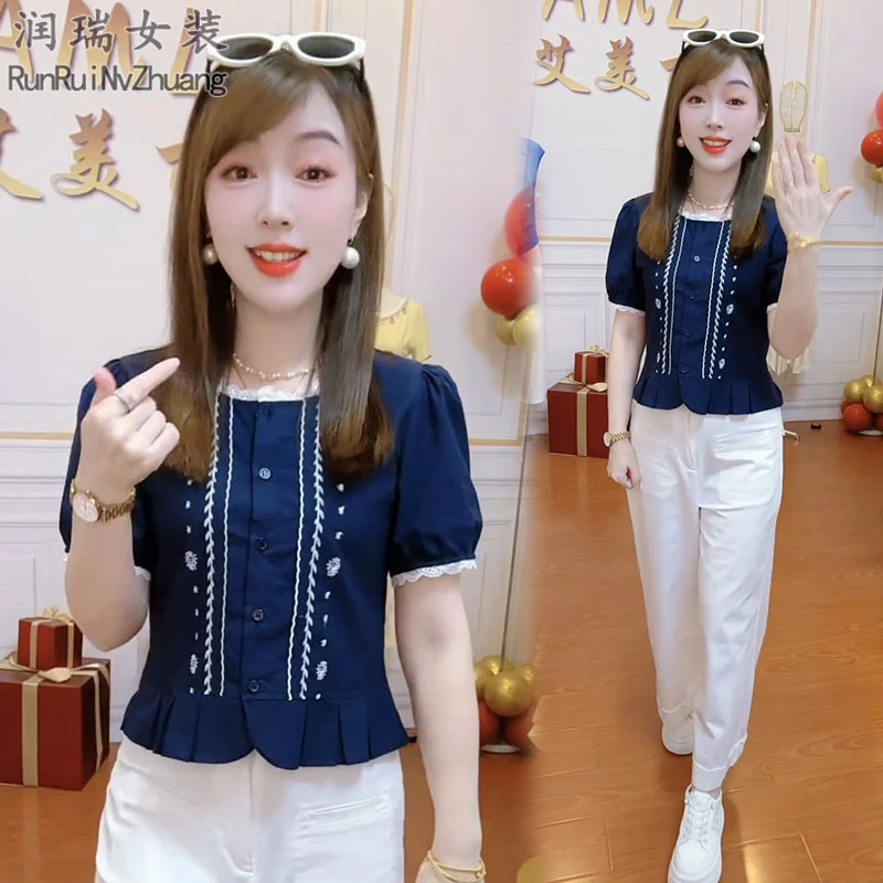 2025夏季百搭重工刺绣短袖上衣女新款显瘦衬衫减龄圆领泡泡袖小衫