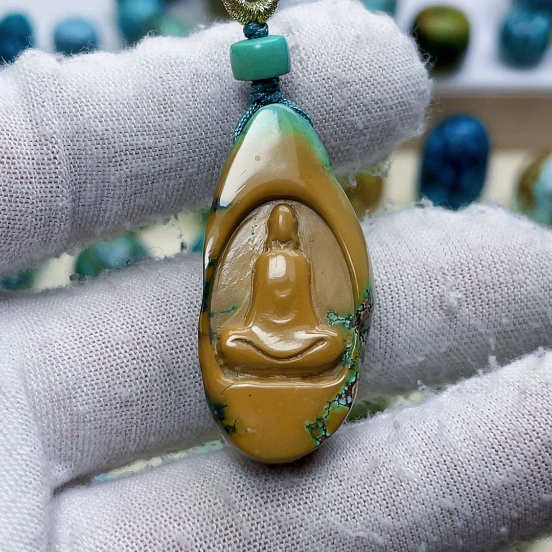 绿松石未镶嵌颈饰