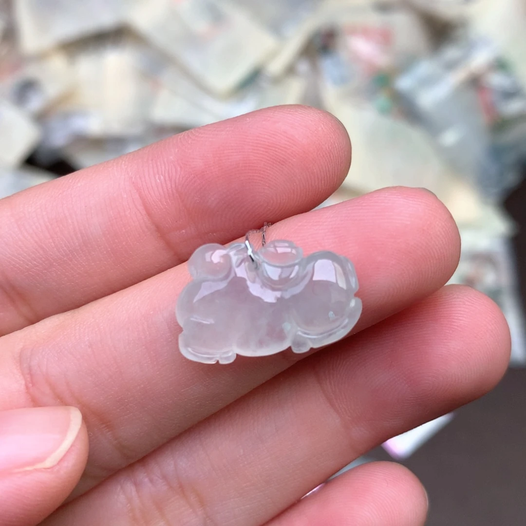 翡翠未镶嵌挂件一