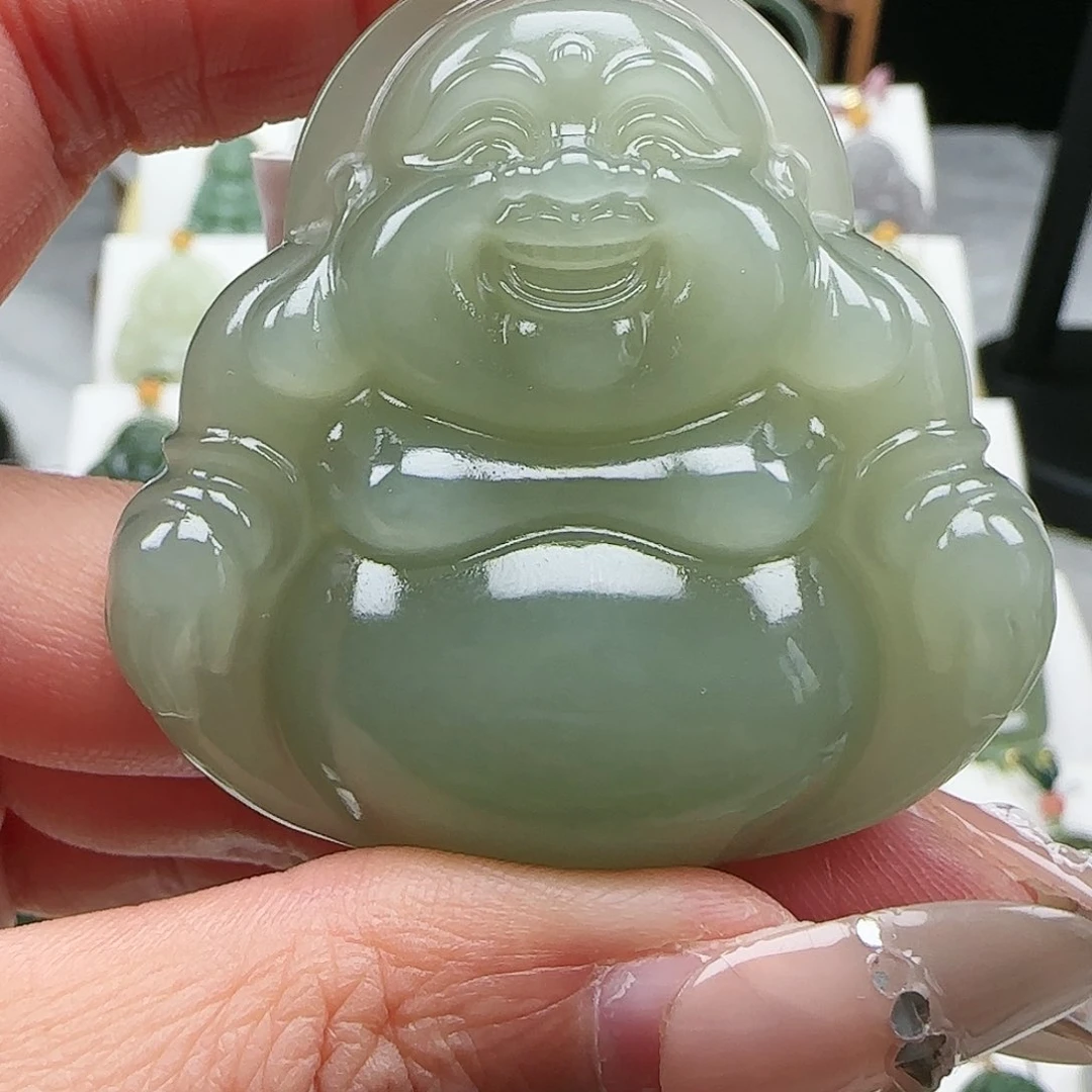 和田玉颈饰足金镶嵌小*班