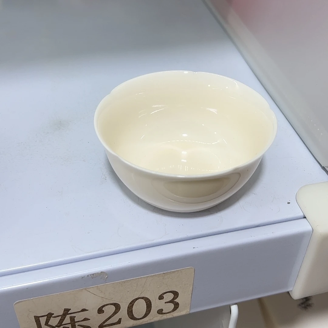 瓷片哈哈哈哈哈哈哈哈哈