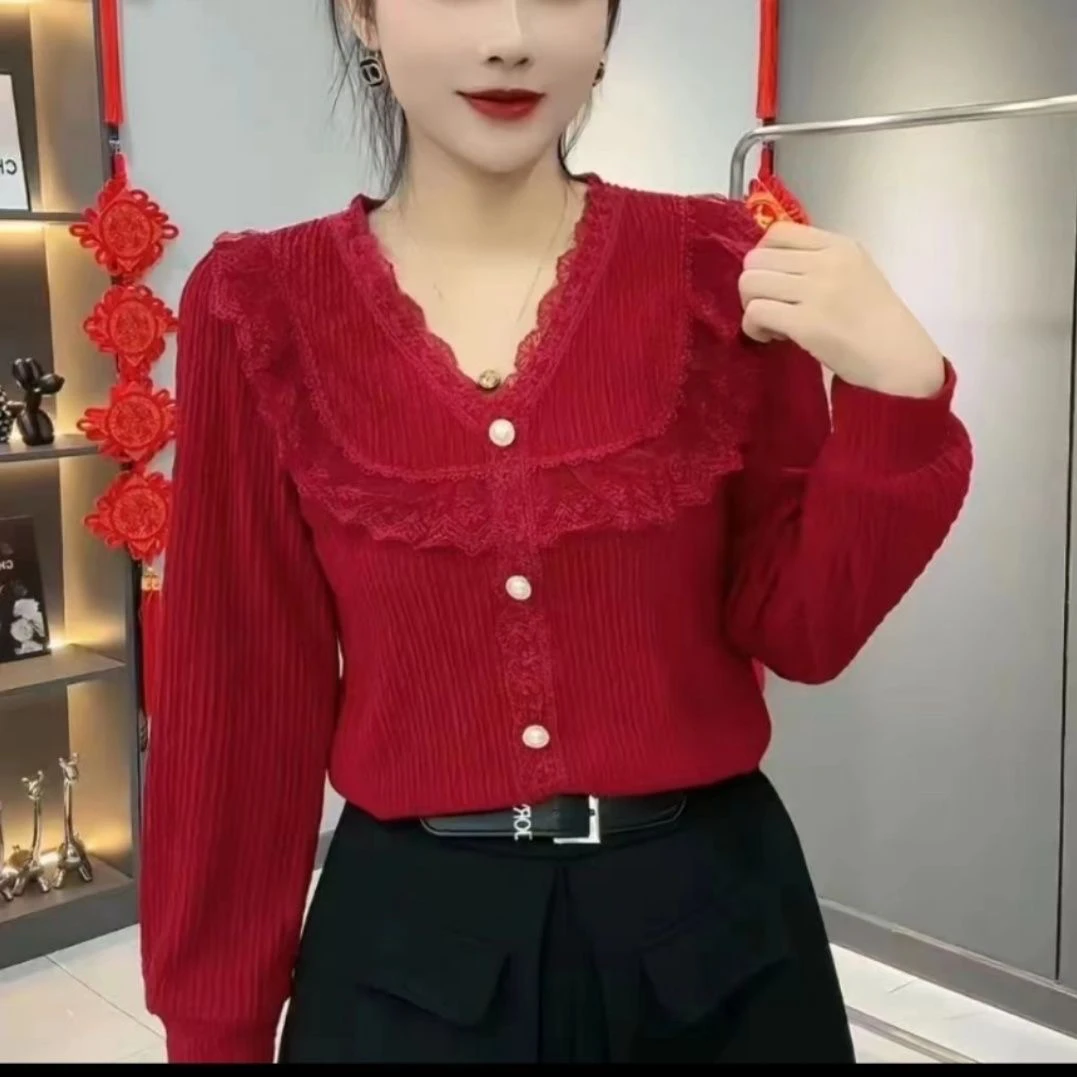 时尚气质洋气显瘦V领打底蕾丝边褶皱百搭网红款小衫