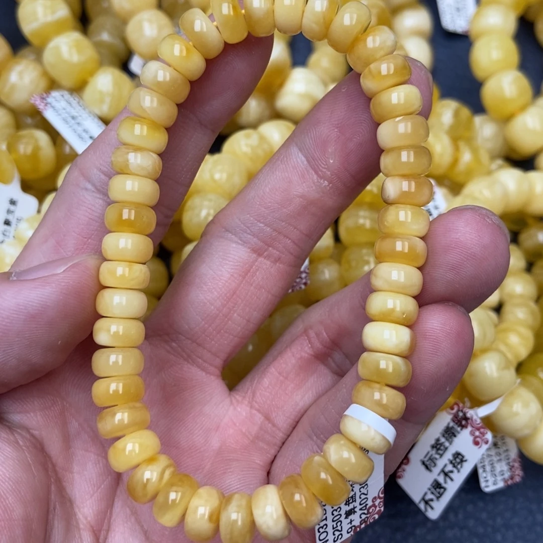 未镶嵌蜜蜡裸石12