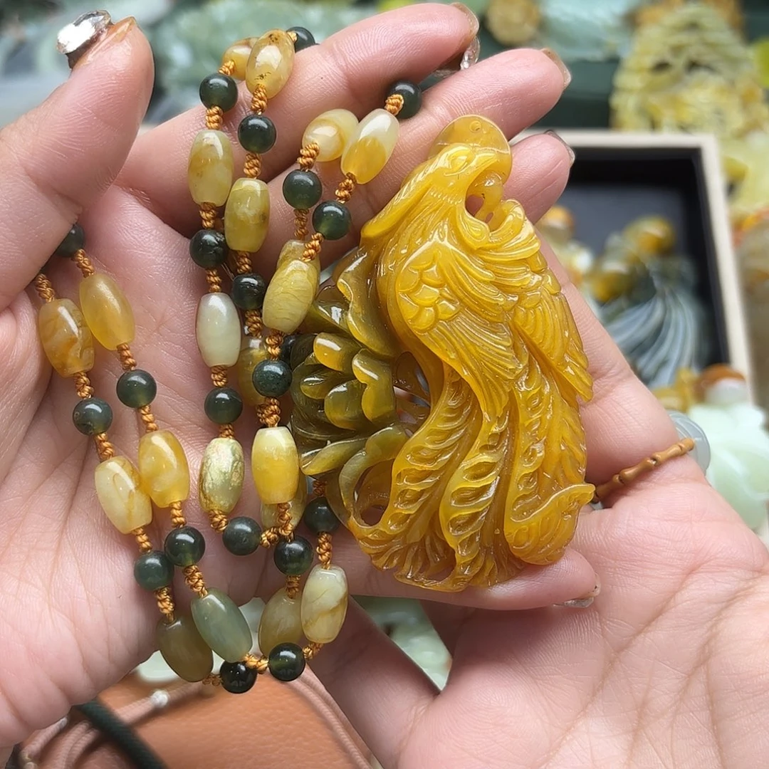 用***5蛇纹石玉未镶嵌颈饰