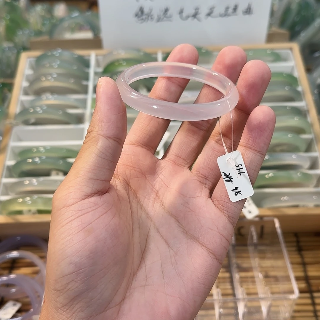 玛瑙/玉髓未镶嵌手镯圈口53.6