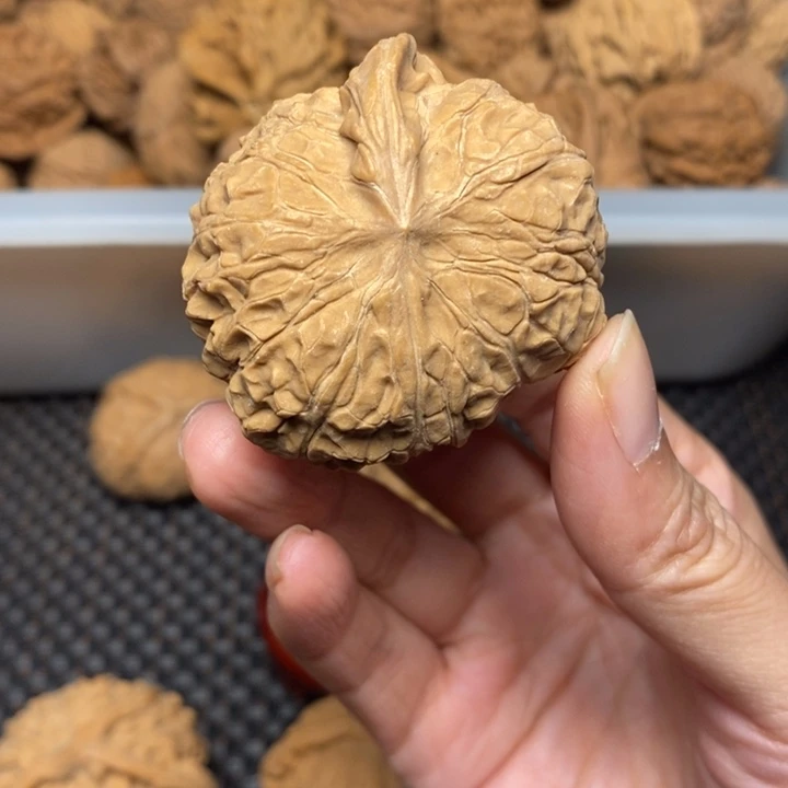****人文玩核桃吊坠文玩核桃异形单只