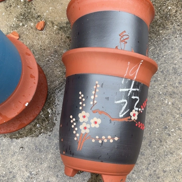 紫砂花盆紫砂的花
