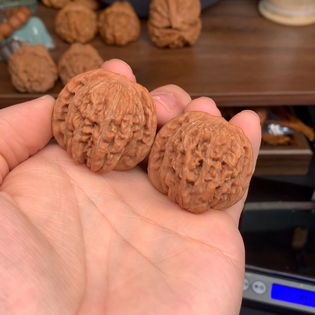 响****手串文玩核桃39楼子