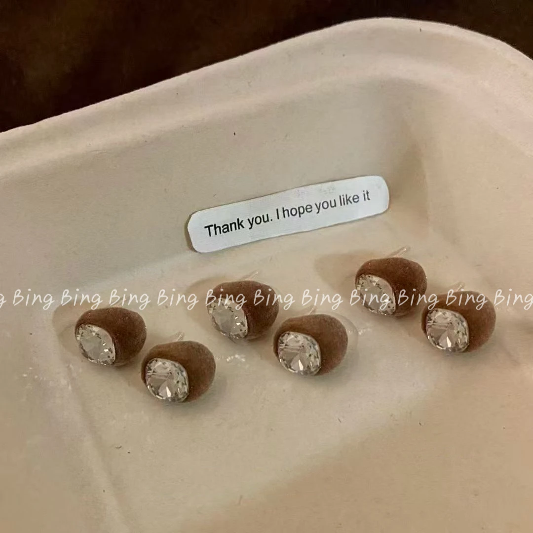 铜合金耳饰 棕色~超洋气的韩系秋冬丝绒美拉德气质简约耳钉 A176