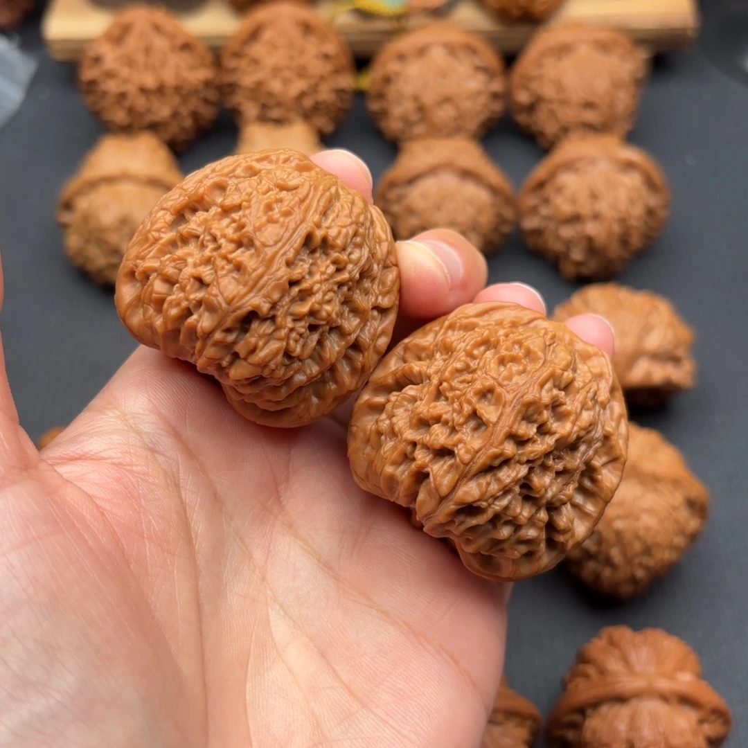 文玩核桃吊坠老疆43