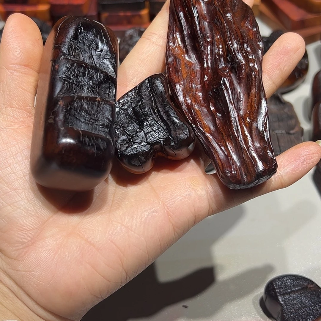 尧***应枣木直播间默认截图