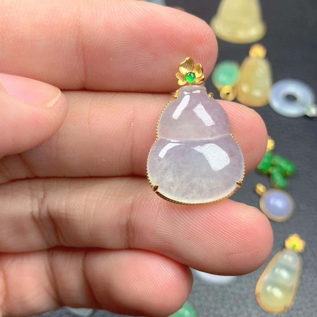 【闪购商品】颈饰18K金镶嵌翡翠翡翠