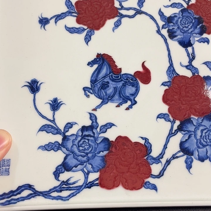 蓝***空青花釉里红主人杯