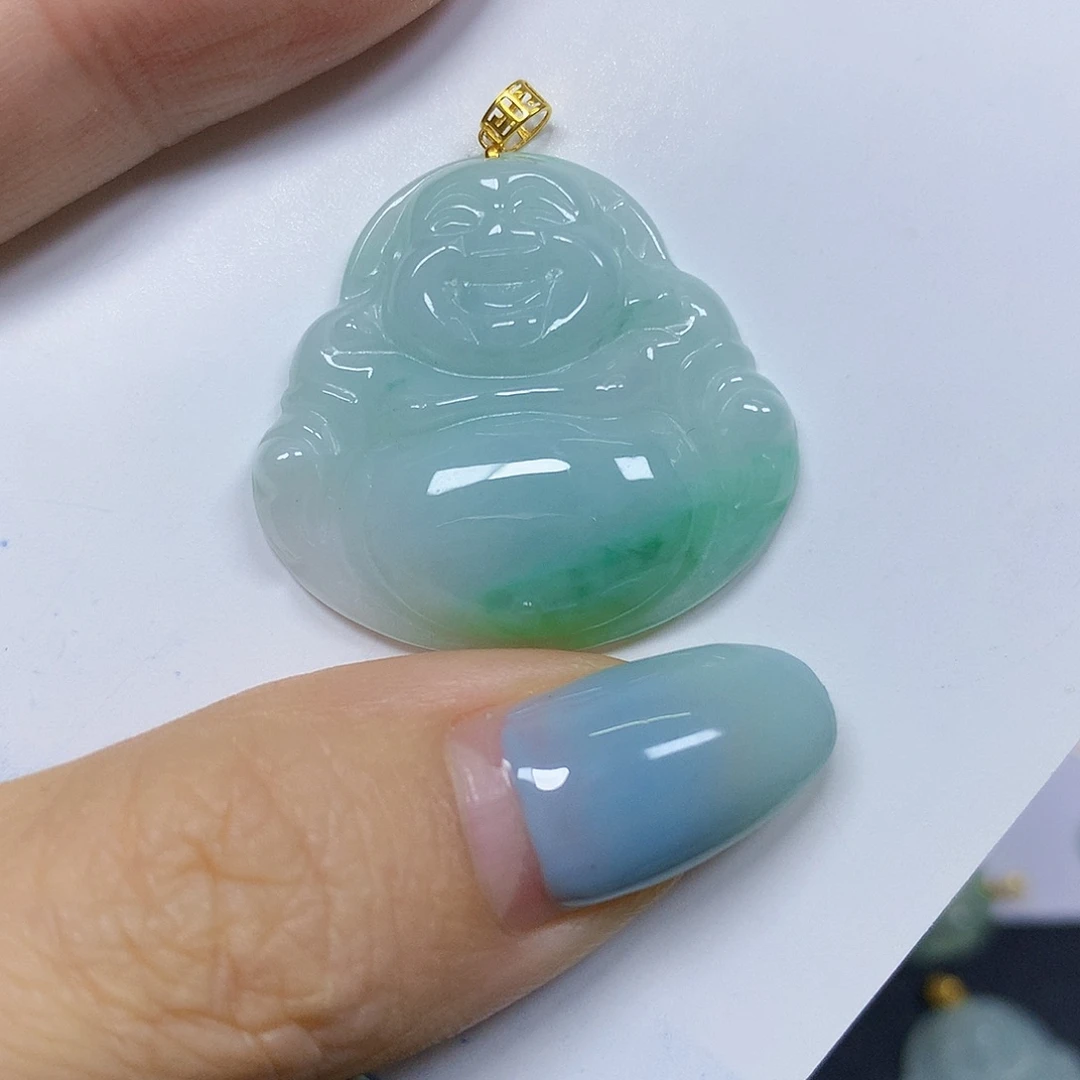 翡翠18K金镶嵌颈饰挂件