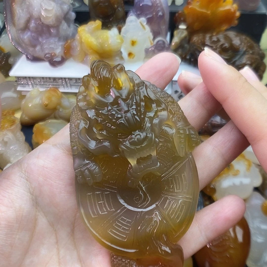 玛瑙/玉髓未镶嵌颈饰