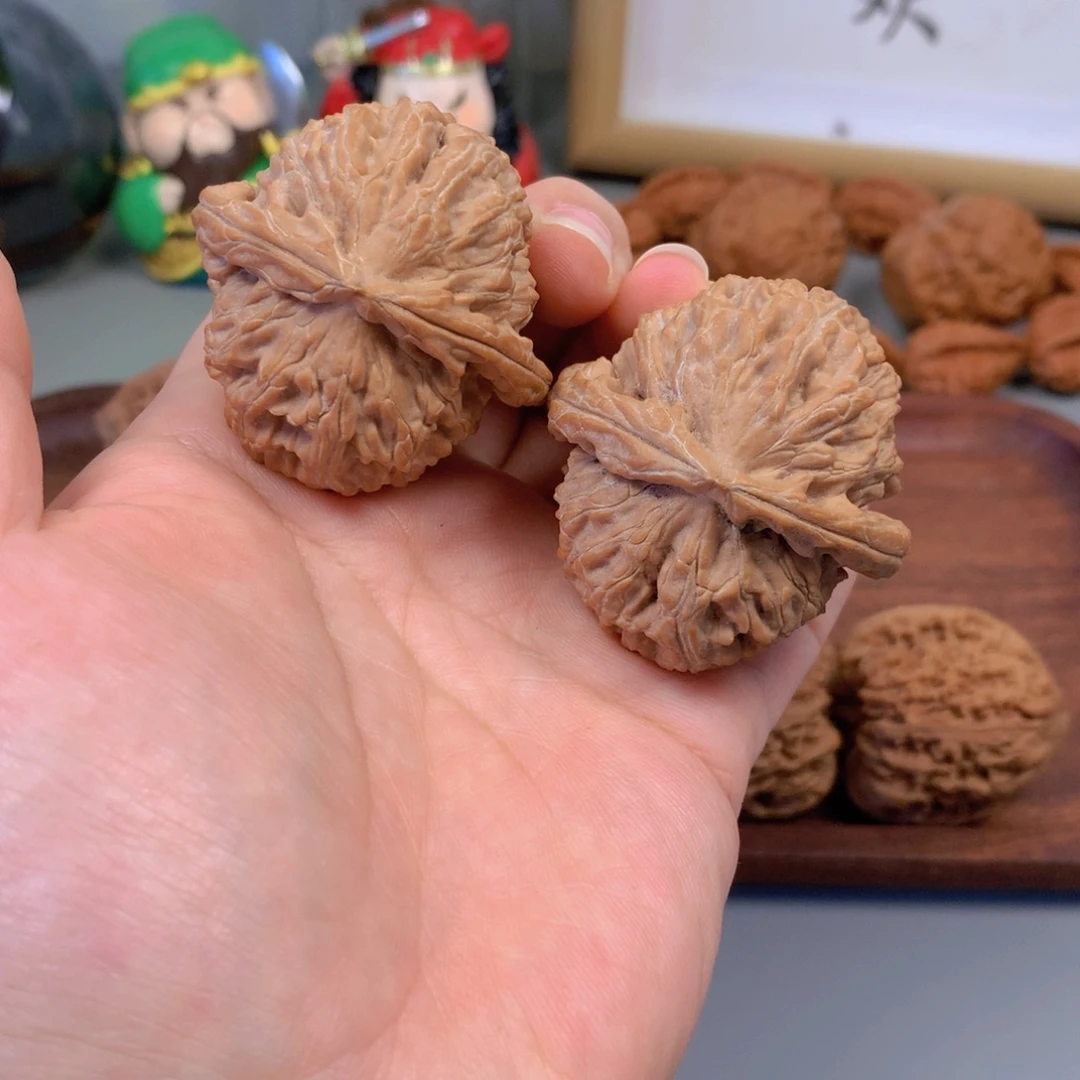 把件文玩核桃球白42尺