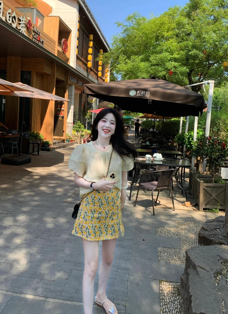 2025夏季新款小众度假慵懒风防晒小衫百搭碎花小短裙显瘦套装女