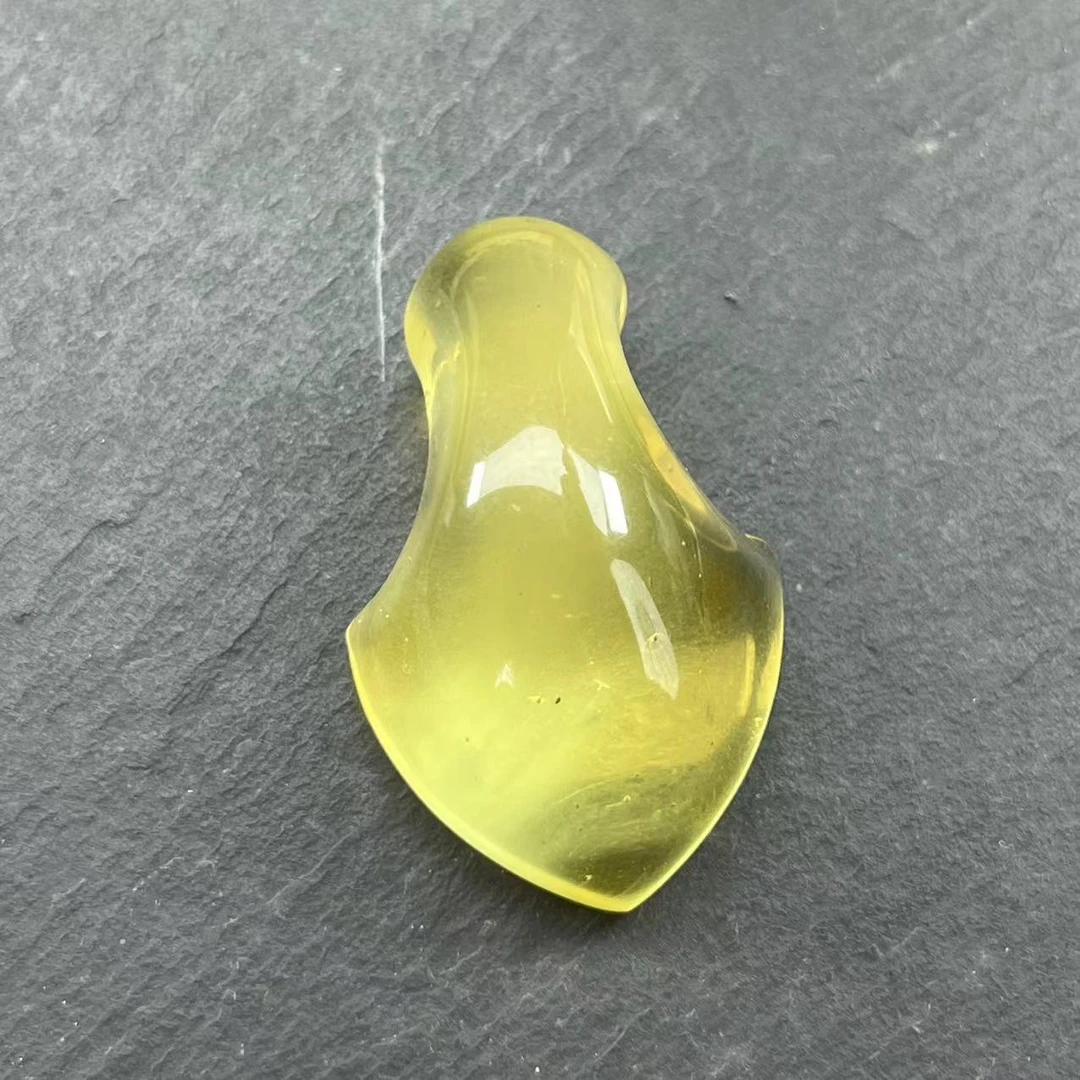 B210天然蜜蜡琥珀金绞蜜吊坠毛衣链