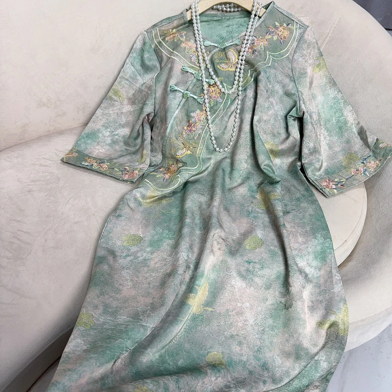 7683款新中式长款连衣裙【颜如玉】