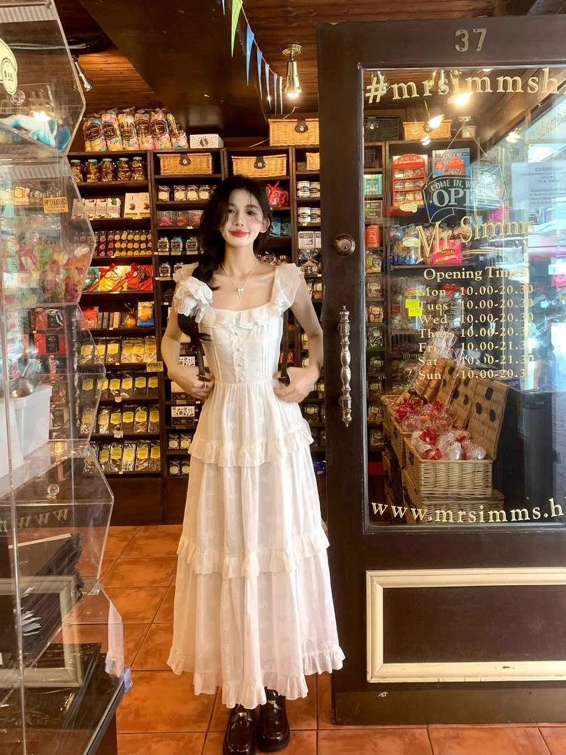 高个子女生2025夏新款设计感小众气质长款白色连衣裙收腰显瘦减龄