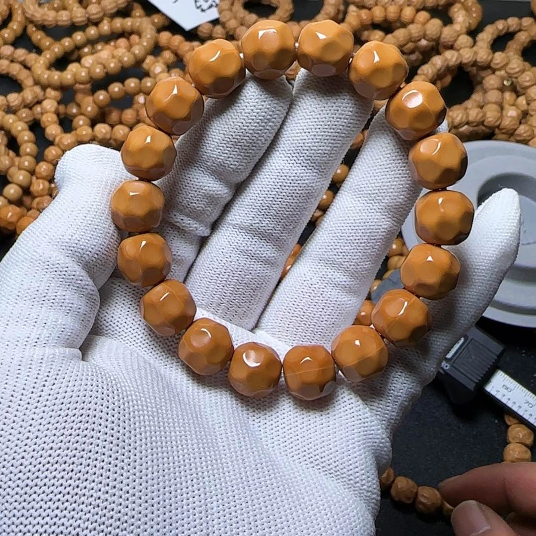 猴头核桃手串龙岩奶酪13左右50号