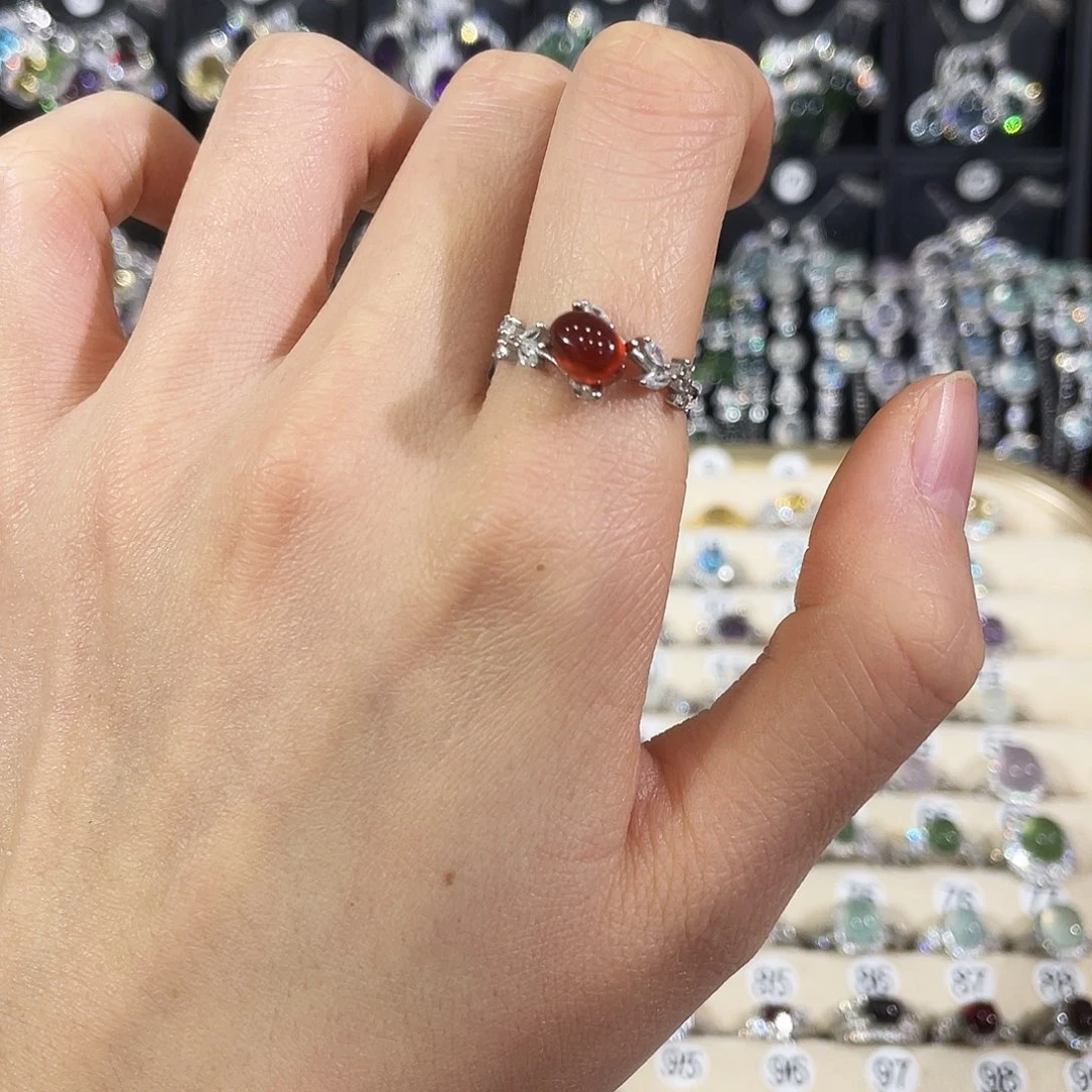 戒指银S925镶嵌石榴石戒指