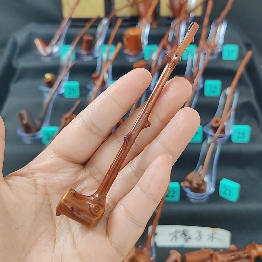贵州檬子木烟斗一物一拍