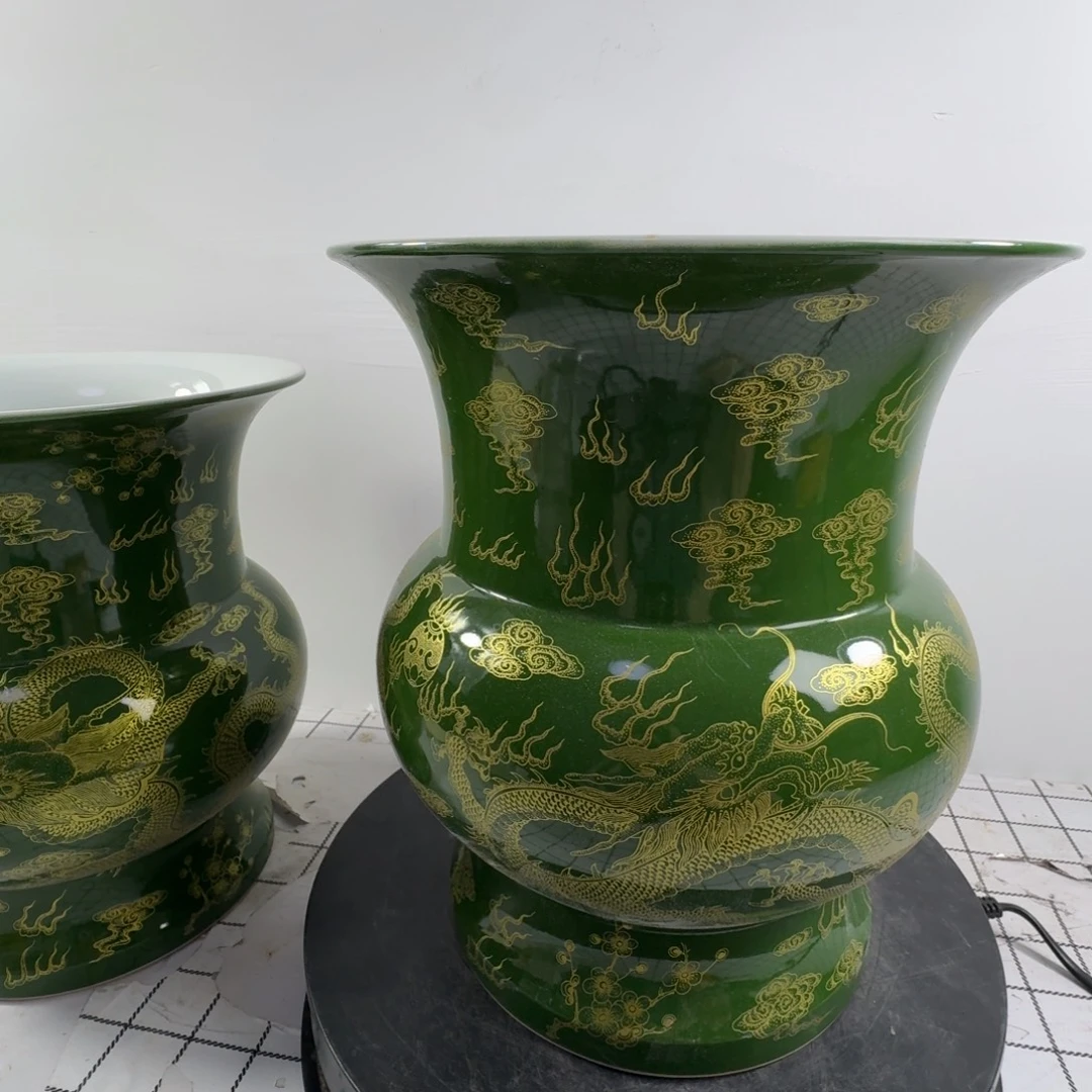 波***瓶粉彩龙纹陶瓷瓶