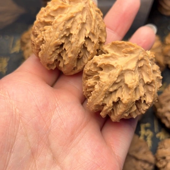 文玩核桃把件秦岭核桃7